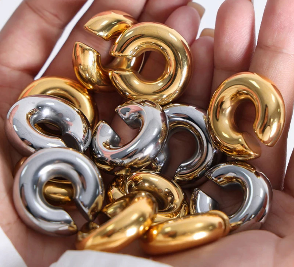 Chunky Metal Ear Cuff