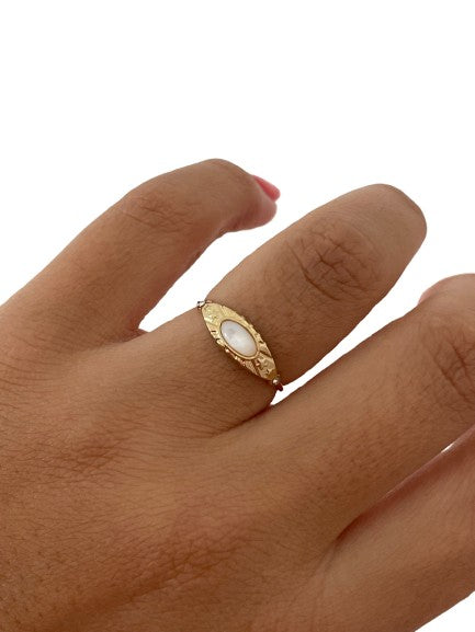 Galaxy Ring detail – Lila Miami